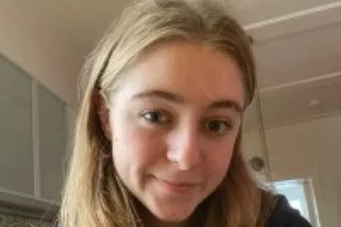 Headshot of Ida Landecker 