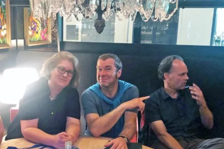 Samantha-Artur-Greg